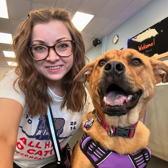 Meet your Posher! - Picture 2 of 2